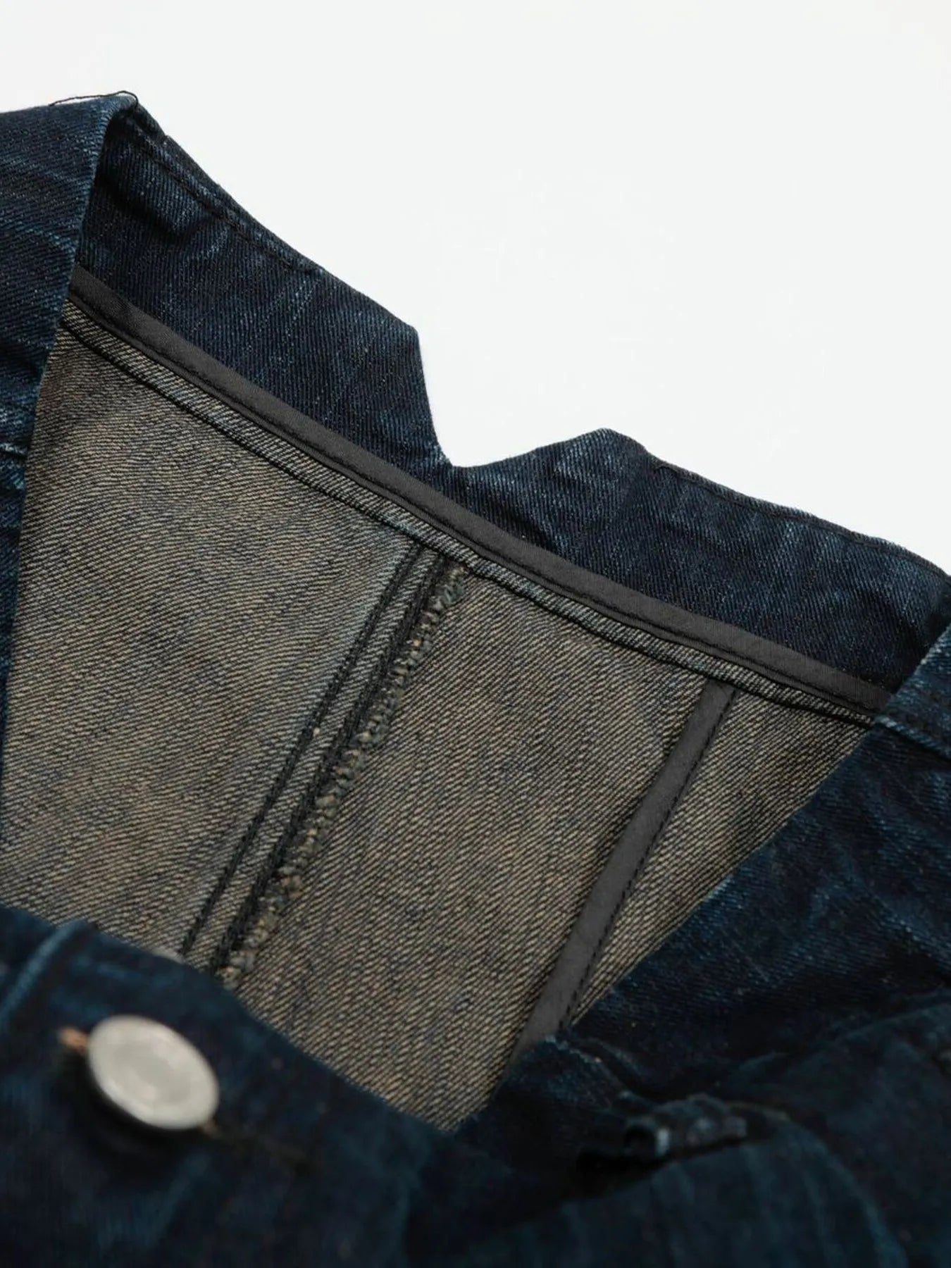 Men's Washed Button Fly Curved Jeans